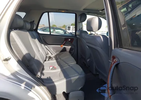 1999 Mercedes-Benz Ml 320 from USA, damaged, VIN 4JGAB54E0XA124397